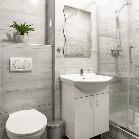 Schwarz Hotel 3*